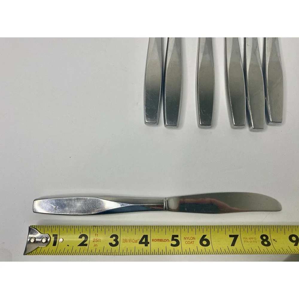 Oneida USA Ltd LIDO Stainless 7 Dinner Knives 1 Butter Knife Replacements